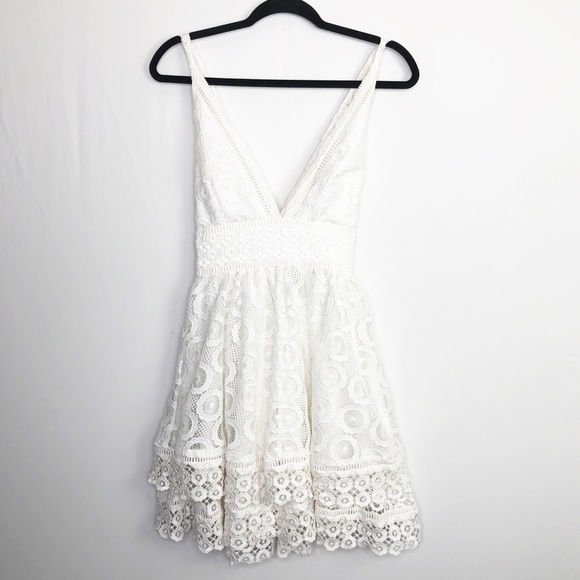 LOVERS &  friends Moon dance ivory lace mini dress - Picture 3 of 12
